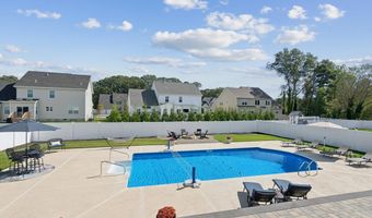 7 Kevin Ct, Bayville, NJ 08721