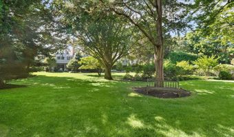 514 Montauk Hwy, Amagansett, NY 11930
