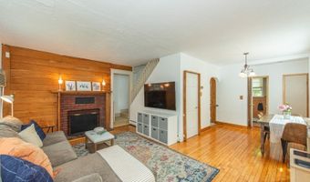 4 Warren St, Bayonne, NJ 07035
