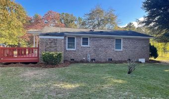 305 Spring St, Bethune, SC 29009