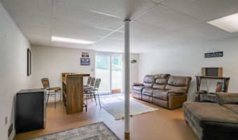 3 Chandler Dr, Atkinson, NH 03811