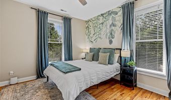 37 Gaston Mountain Rd, Asheville, NC 28806