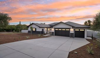 2745 Alexander Dr, Escondido, CA 92029