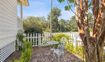 1711 Duke St, Beaufort, SC 29902