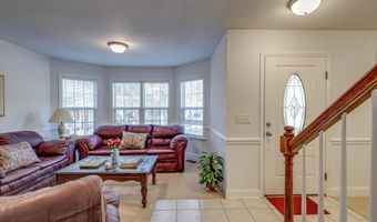 74 Driftwood Ct, Arapahoe, NC 28510