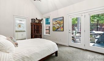 15 Quail Hollow Dr, Arden, NC 28704