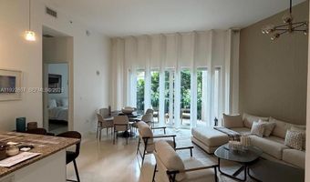 19900 E Country Club Dr 114, Aventura, FL 33180