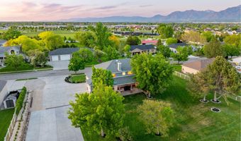 2859 W COUNTRY CLASSIC Dr, Bluffdale, UT 84065