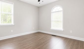 1215 Heatherwood Dr, Arab, AL 35016