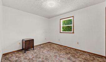 7827 Duvall Rd, Ashville, OH 43103