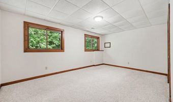 655 Auburn Trl SE, Ada, MI 49301