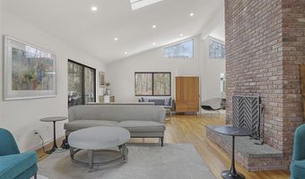 297 Cognewaugh Rd, Cos Cob, CT 06807