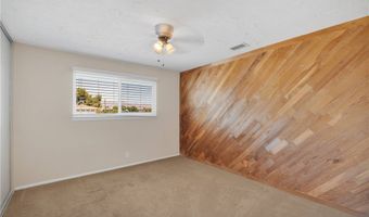 15530 Dakota Rd, Apple Valley, CA 92307