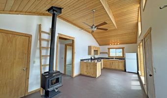 620 Tune Dr, Arroyo Hondo, NM 87513