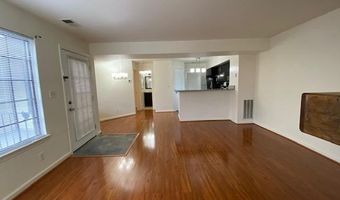 6004- D CURTIER Dr D, Alexandria, VA 22310