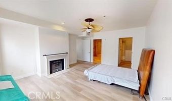1176 Wellesley Ave 1, Los Angeles, CA 90049