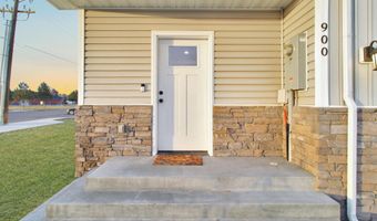 900 E 20th St, Burley, ID 83318