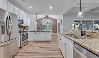 11 Bartons Run Dr, Bluffton, SC 29910