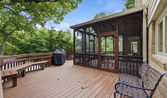 8004 SPLIT OAK Dr, Bethesda, MD 20817