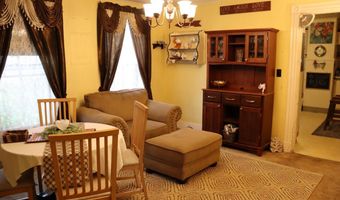 104 Pearl St, Bangor, ME 04401