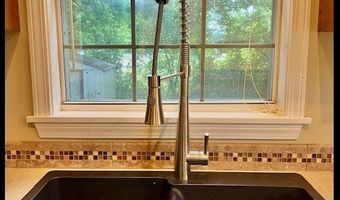 118 TRIANON St, Batesville, MS 38606