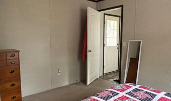 13 RW MacLeod Ln, Belfast, ME 04915