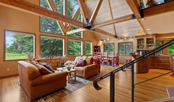 1160 Swan Horseshoe Dr, Bigfork, MT 59911