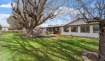 1510 Parker Ave, Caldwell, ID 83605