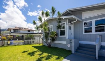 925 Pilialo St (Upstairs), Honolulu, HI 96816