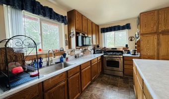 6231 Ridgetop Rd, Anderson, CA 96007