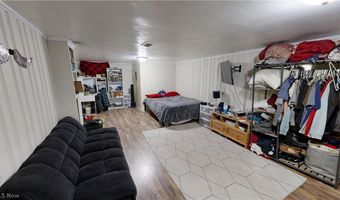 2493 Birchwood Dr, Austintown, OH 44515