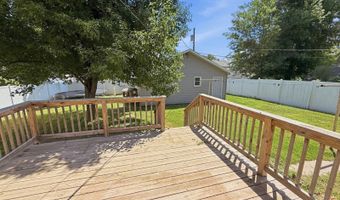 939 S 4th St, Albion, NE 68620