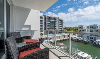 920 N OSCEOLA Ave 403, Clearwater, FL 33755