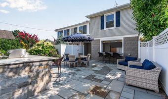 327 Sylvania Ave, Avon By The Sea, NJ 07717