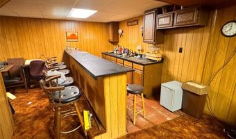 1484 Lambert St, Alliance, OH 44601