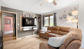 905 4th Ave SW, Austin, MN 55912