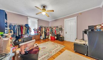 901 Bedford Ave, Altavista, VA 24517