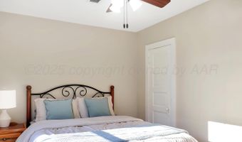 105 E Matador Dr, Adrian, TX 79001