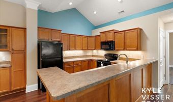 892 Bridge Crest Dr SE, Ada, MI 49301