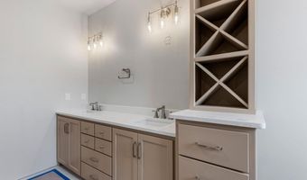 266 E SWEETWATER Way, Appleton, WI 54913