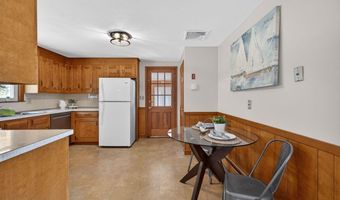 57 Juniper Rd, Andover, MA 01810