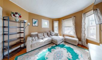 14 Bayard St, Boston, MA 02134