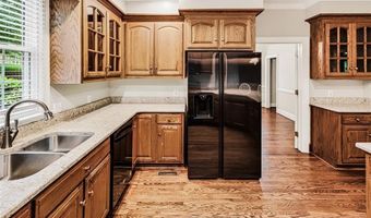 1018 Viewmont Dr, Asheboro, NC 27205