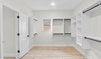 524 Madeleine Cir, Austin, AR 72007