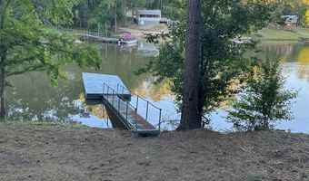 1672 Lakeshore Rd, Camden, SC 29020