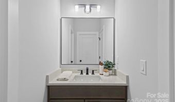 1613 Umstead St, Charlotte, NC 28205