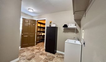 280 Juniper St, Buffalo, WY 82834