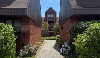105 Montoya Dr 105, Branford, CT 06405