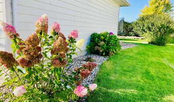 2107 SE Crystal Ave, Aberdeen, SD 57401