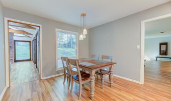 33 Imperia Pl, Aberdeen, NJ 07747